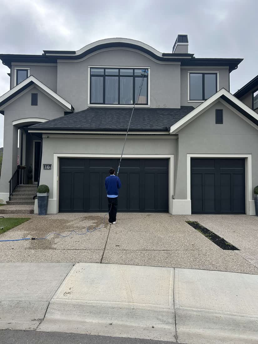 SudBuds window cleaning in Calgary