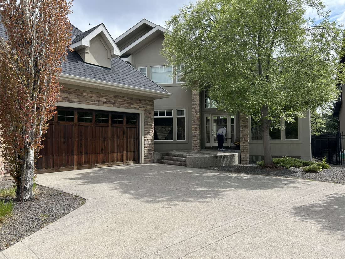 SudBuds window cleaning in Calgary