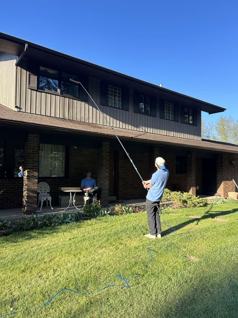 SudBuds window cleaning in Calgary