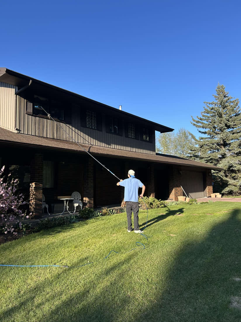 SudBuds window cleaning in Calgary