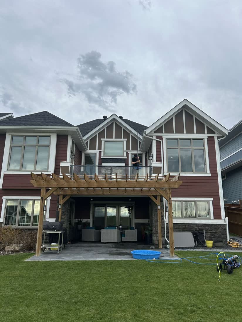 SudBuds window cleaning in Calgary