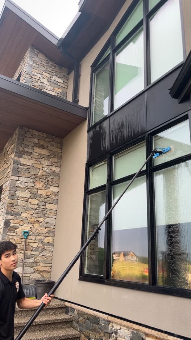 SudBuds window cleaning in Calgary