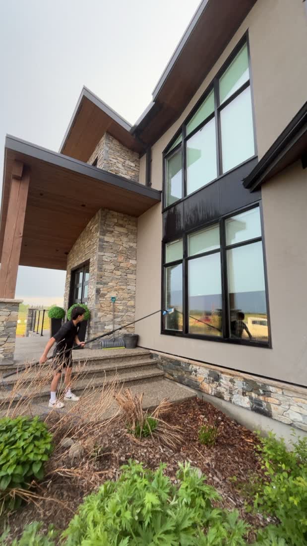 SudBuds window cleaning in Calgary