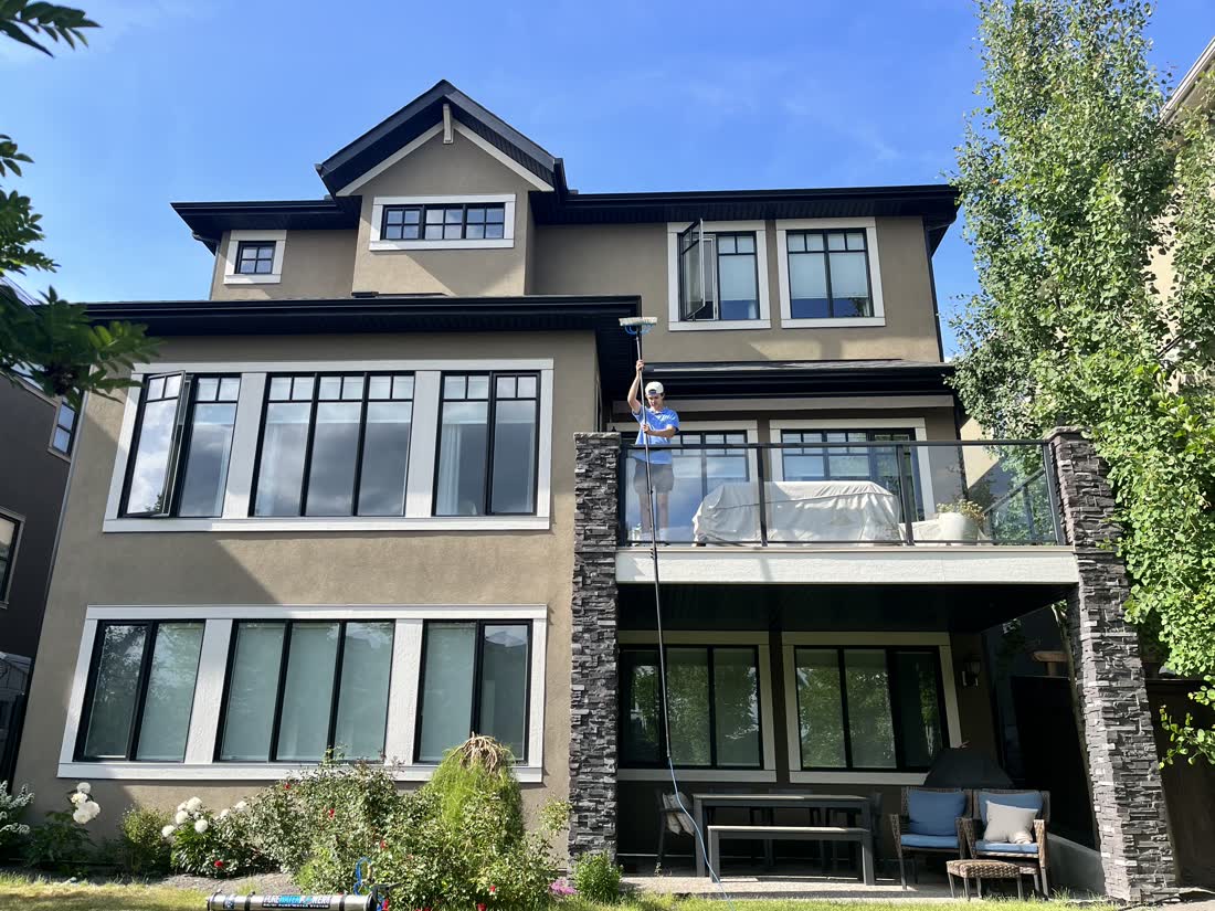 SudBuds window cleaning in Calgary