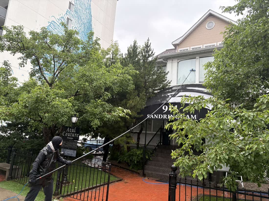 SudBuds window cleaning in Calgary